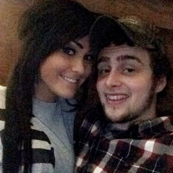 Meet your seller ♥️ - Picture 3 of 4