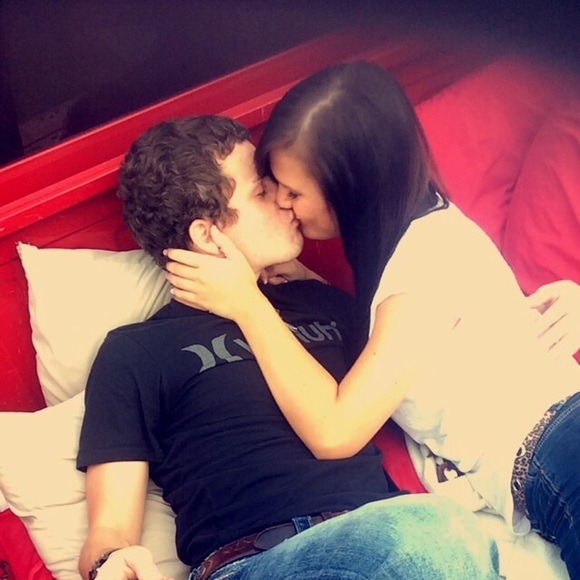 Meet your seller ♥️ - Picture 4 of 4