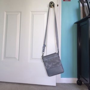 Grey sidebag coach purse
