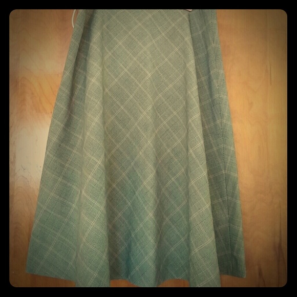 Knee length skirt