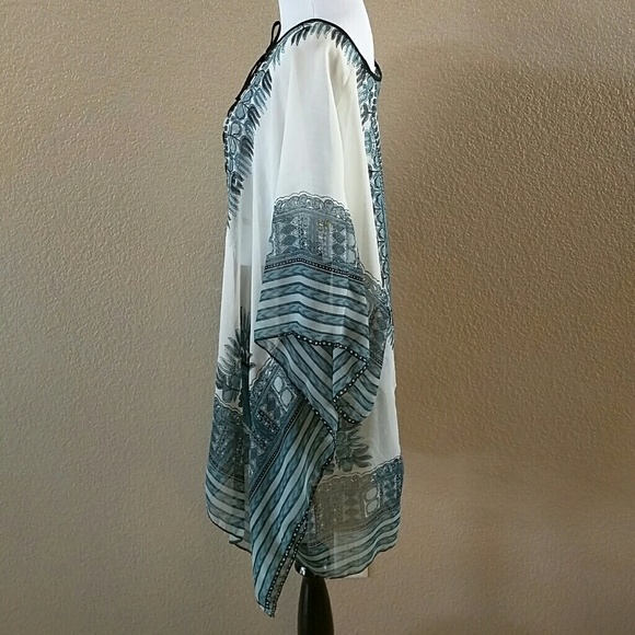 Tunic - Picture 3 of 3