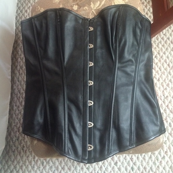 Black laced up corset