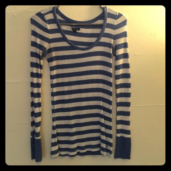 American eagle alas waffle shirt