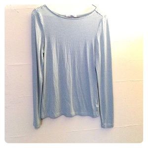 Forever 21 long sleeve shirt