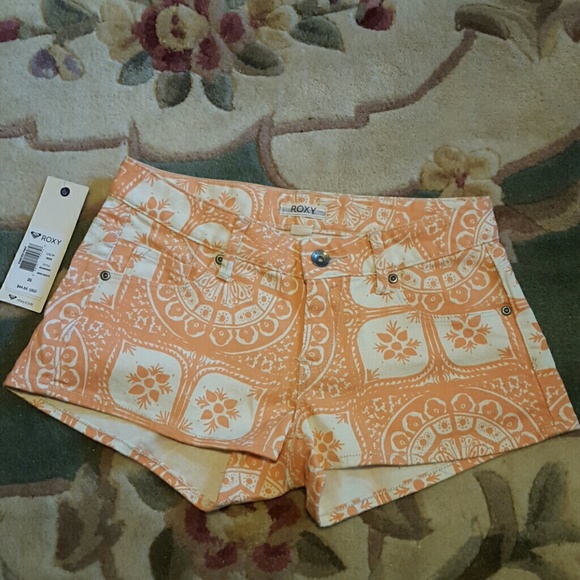 Roxy print denim shorts - Picture 3 of 4