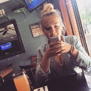 Meet your Posher, Madison