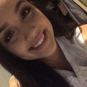 Meet your Posher, Bethany