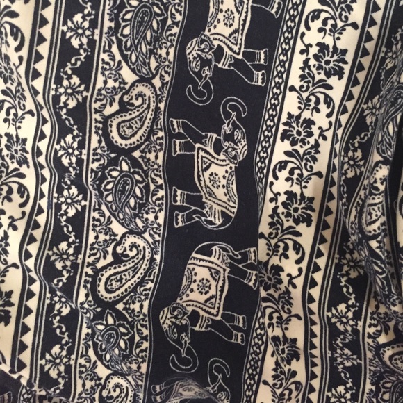 Butterfly pants - Picture 3 of 3