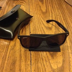 Ray Ban Space Italy Design