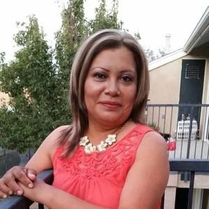 Meet your Posher, Perla