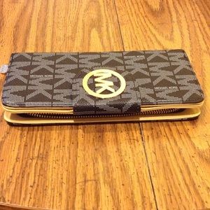 New Wallet MK