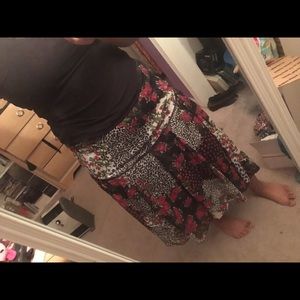 Mix Nouveau New York skirt , flare out skirt,