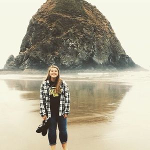 Meet your Posher, Mackenzie