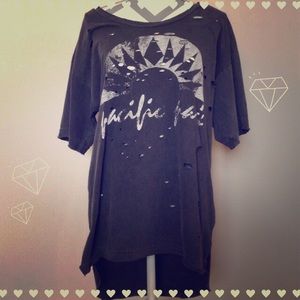 Free people hi low graphic tee