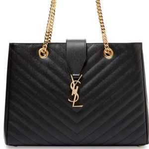 Meet your Posher, Zara