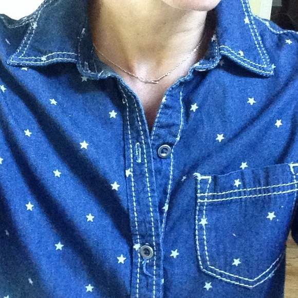 Denim button down with tails for tie knot - Picture 2 of 4