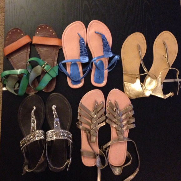 Sandals sale!! $15