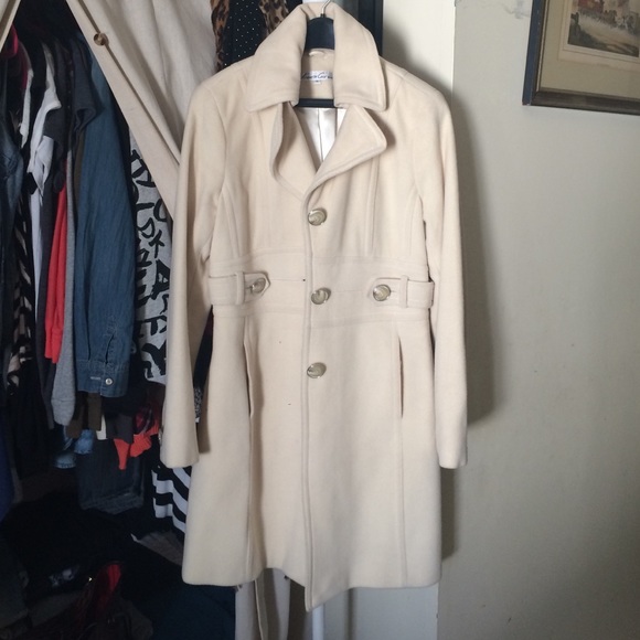 Beige Kenneth Cole pea coat
