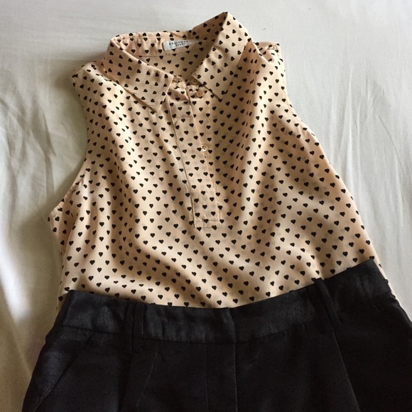 Equipment Sleeveless Heart Print Top