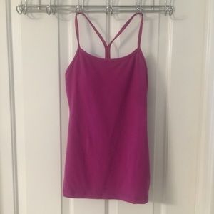 🔻🔻Reserved🔻🔻🔹Lululemon power Y tank🔹