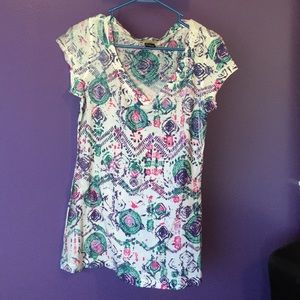 Colorful pattern v-neck top