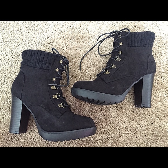 Forever 21 Shoes - Black platform ankle boots