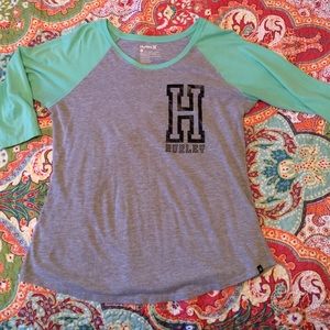 Hurley baseball tee