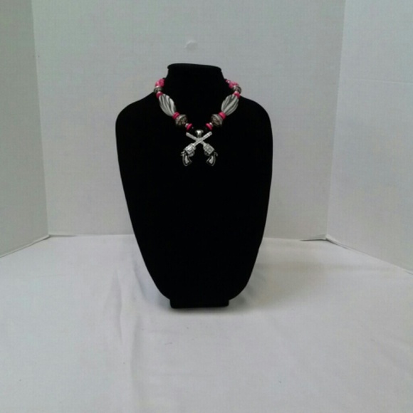 Jewelry - Picture 4 of 4