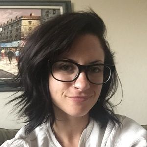 Meet your Posher, Paris