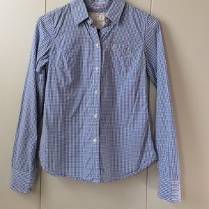 American Eagle blue gingham shirt