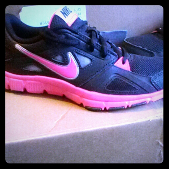 NIKE training/workout sneakers