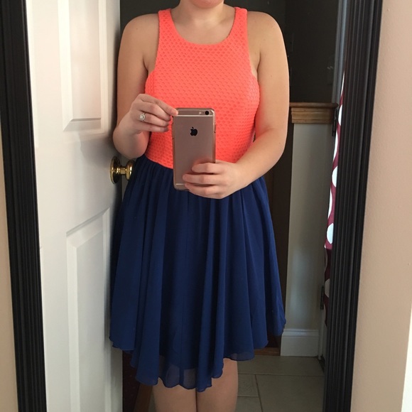 Neon Colorblock Dress - Picture 4 of 4