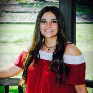 Meet your Posher, Kaleigh