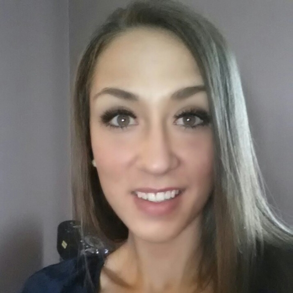 Meet your Posher, Kassandra