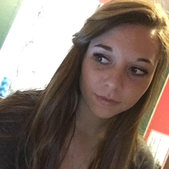 Meet your Posher, Mallorie