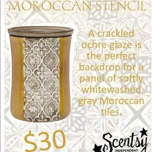 NWT. Scentsy Warmer