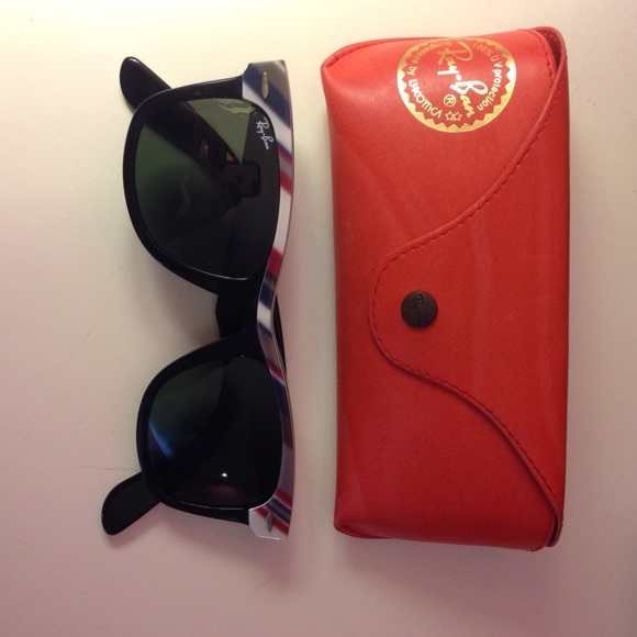 Rayban wayfarers!
