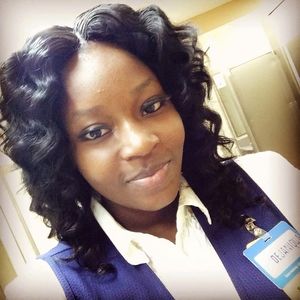 Meet your Posher, Dejaniqua