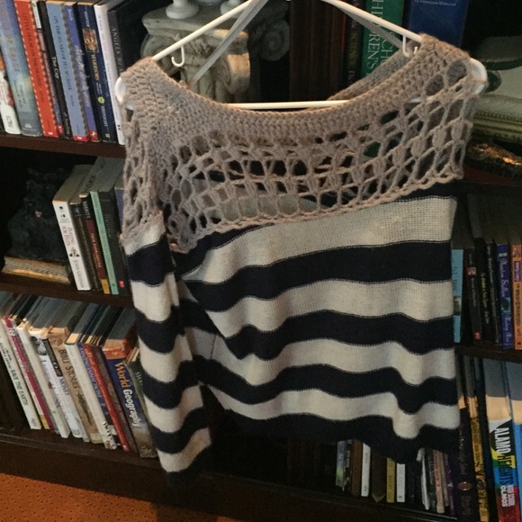 Sweater - Picture 2 of 2