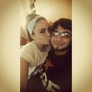 Meet your Posher, Lea