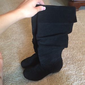 BRAND NEW Cathy Jean High Black Boots