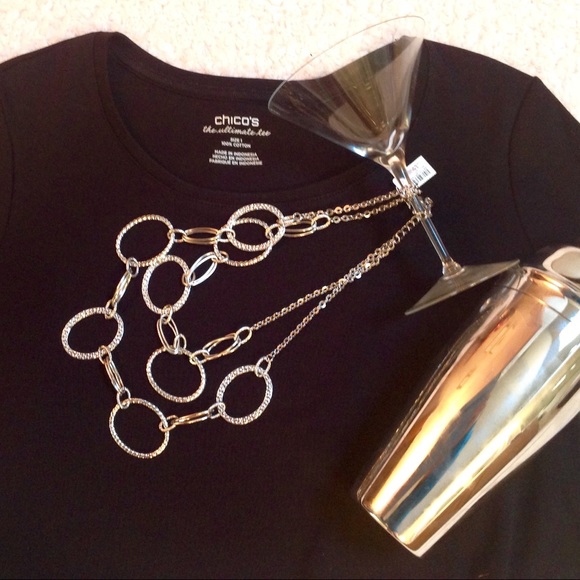 🎉HP🎉 NWT Chico's Silver Bib Necklace - Picture 2 of 2