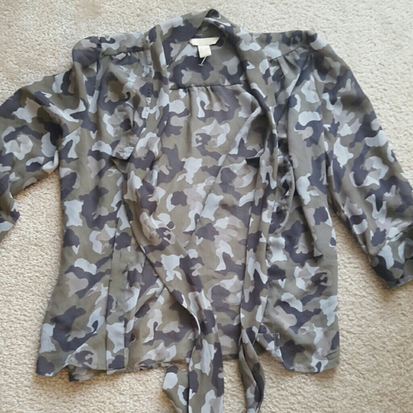 Camo blouse