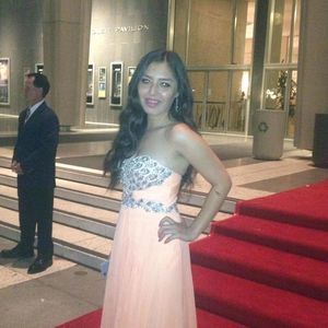 Meet your Posher, Farangis