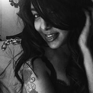 Meet your Posher, Bee