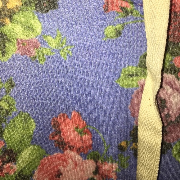 Kirra ribbed shirt with hood - Picture 2 of 3