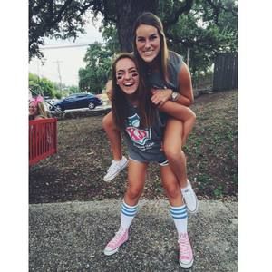 Meet your Posher, Mariel