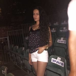 Meet your Posher, Noa