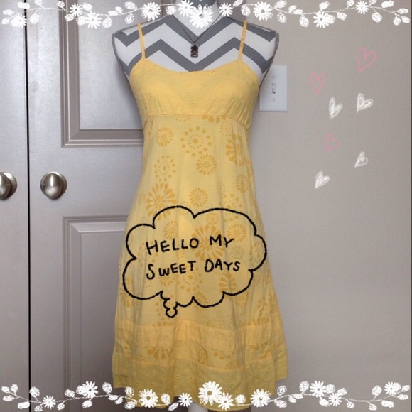 L.e.i. Canary yellow sundress by Taylor swift