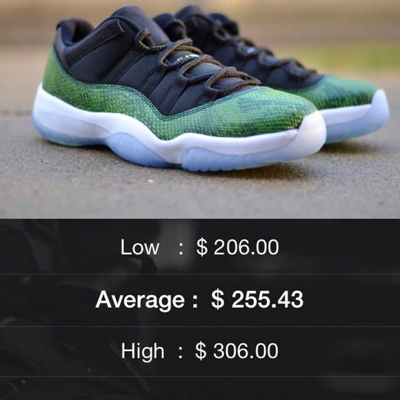 Jordan 11 low snakeskin